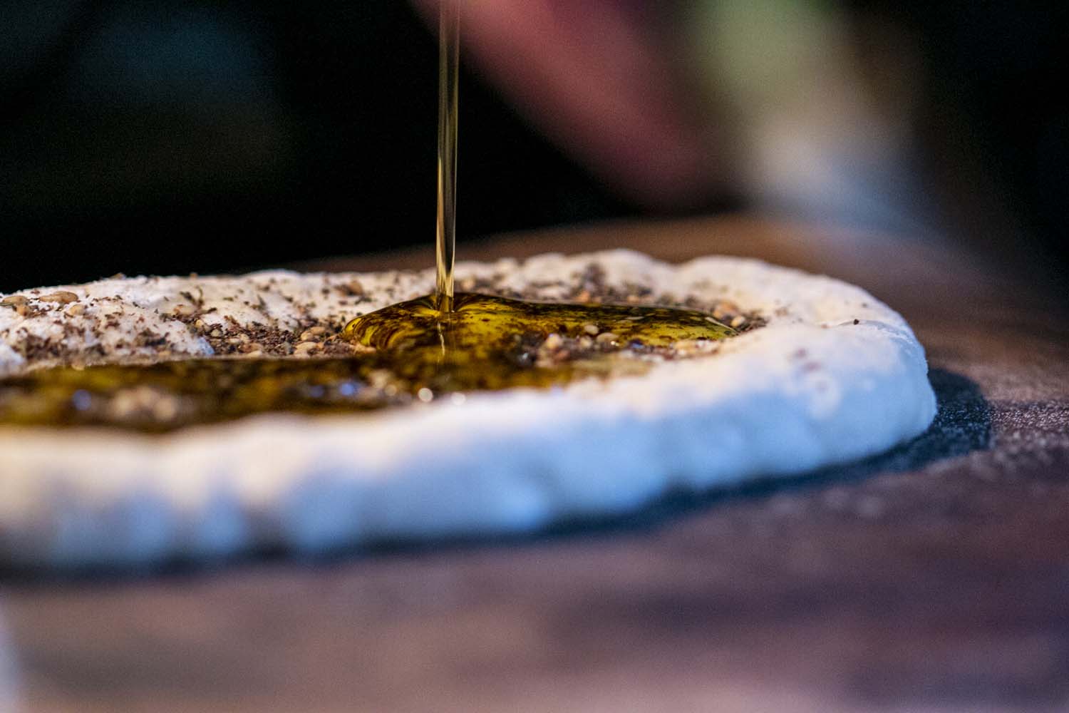 mankouché al-za’atar, recette végétarienne, épices biologiques, cuisine moyen-orientale, Épices Shira